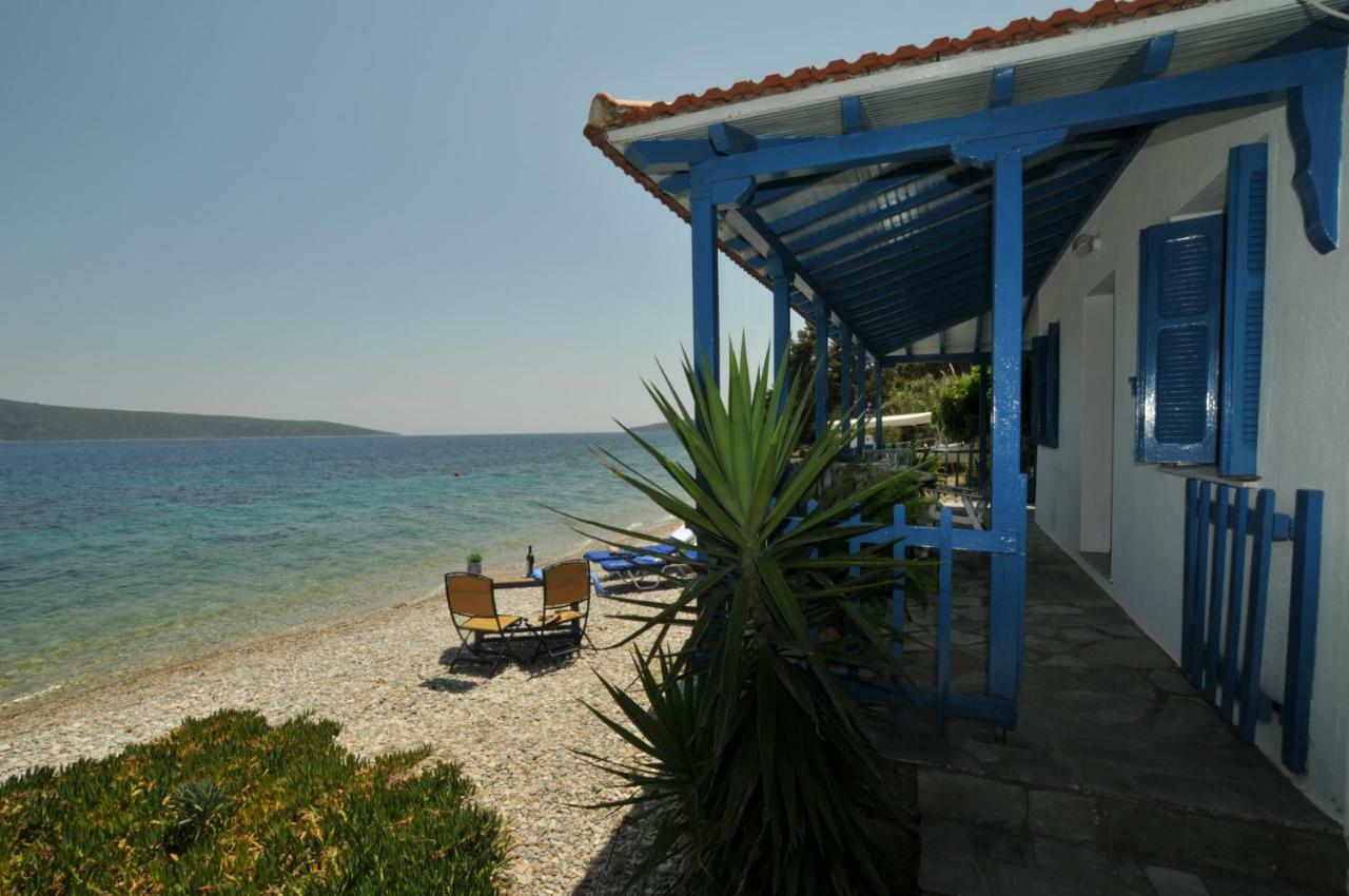 Seahorse Cottage Mourtero Экстерьер фото